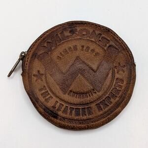 Vintage Wilsons Leather Embossed Logo Round Small Zip Coin Pouch Wallet